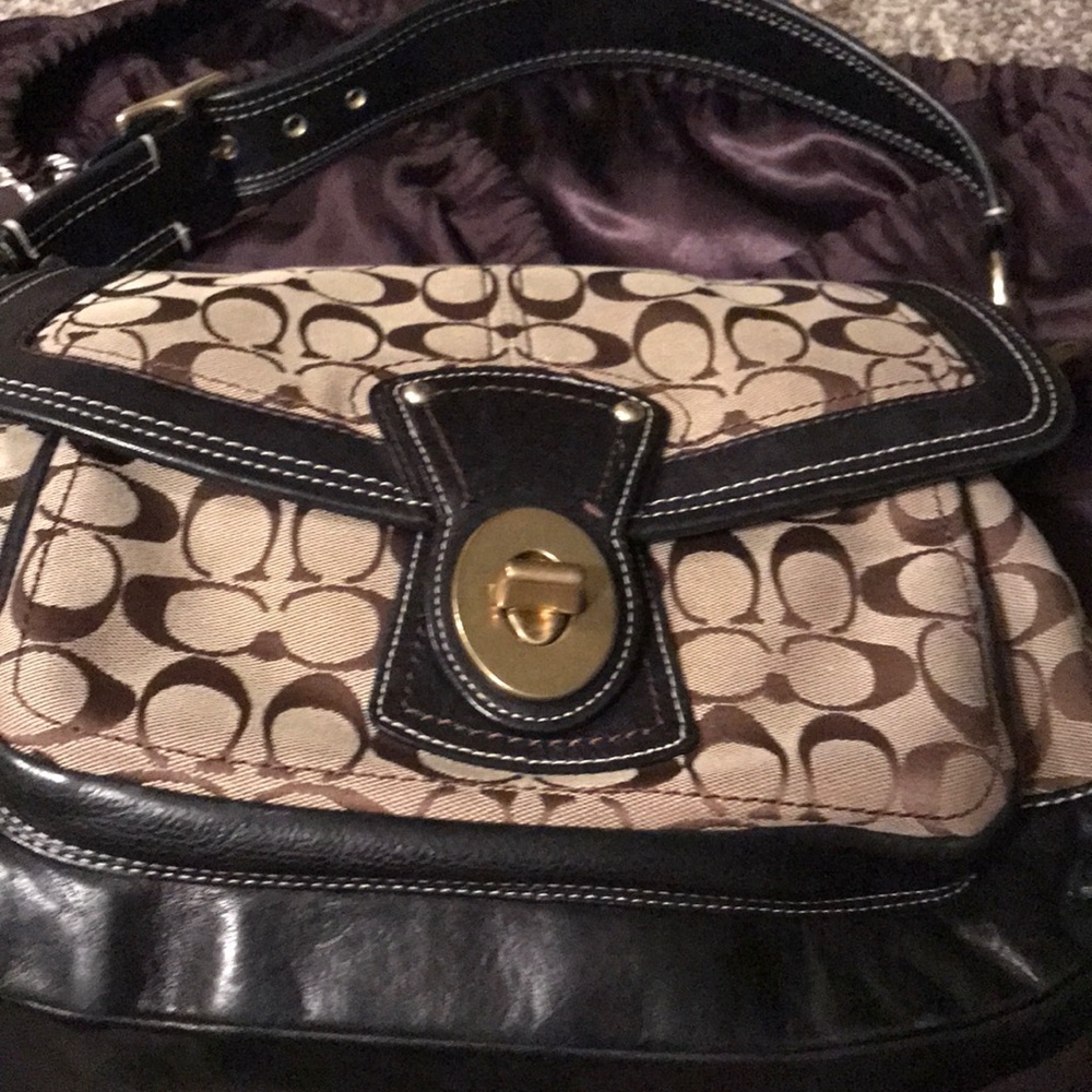 COACH , #10340. A classic. PERFECT!!